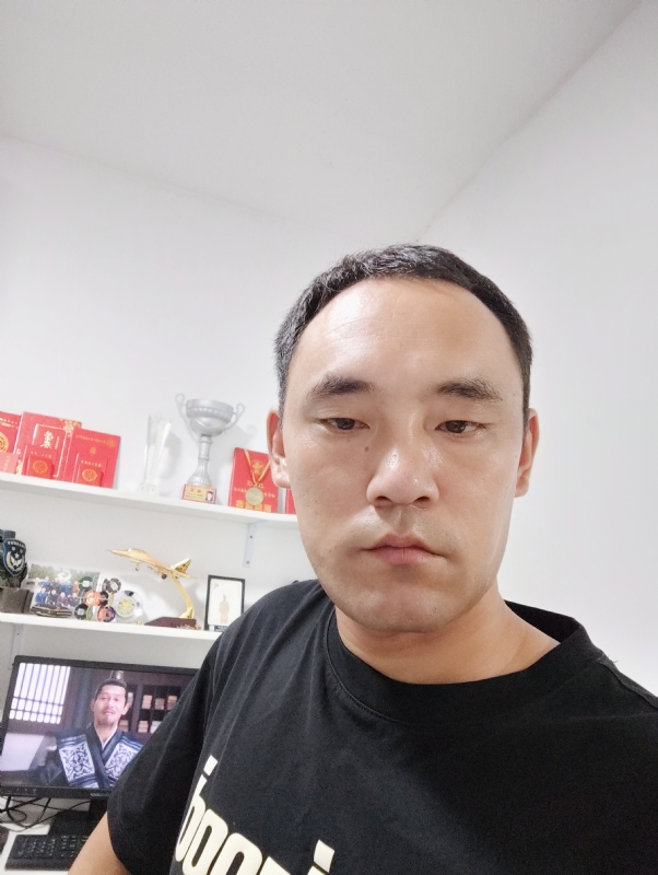 91年的第三张照片--鸡西闪婚服务中心